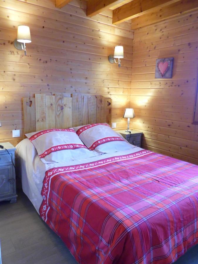 Chalet Des Clarines Saint-Genes-Champespe Экстерьер фото